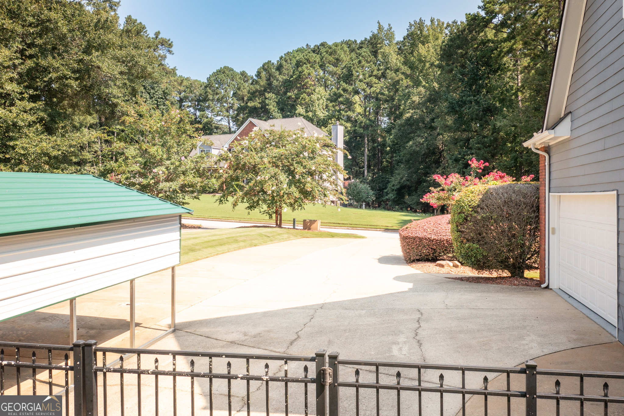 Fayetteville, Georgia 30215, United States, 4 Bedrooms Bedrooms, ,4 BathroomsBathrooms,Residential,Active,197070