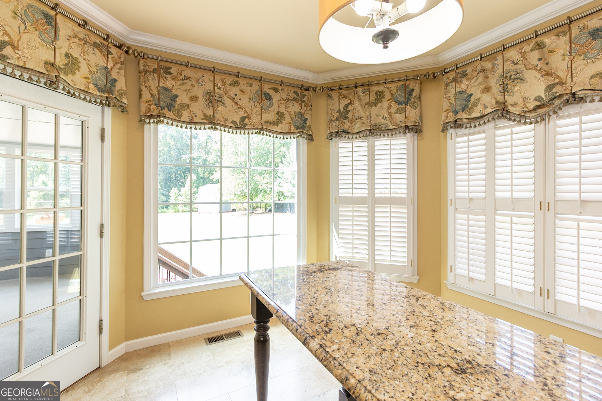 Fayetteville, Georgia 30215, United States, 4 Bedrooms Bedrooms, ,4 BathroomsBathrooms,Residential,Active,197070