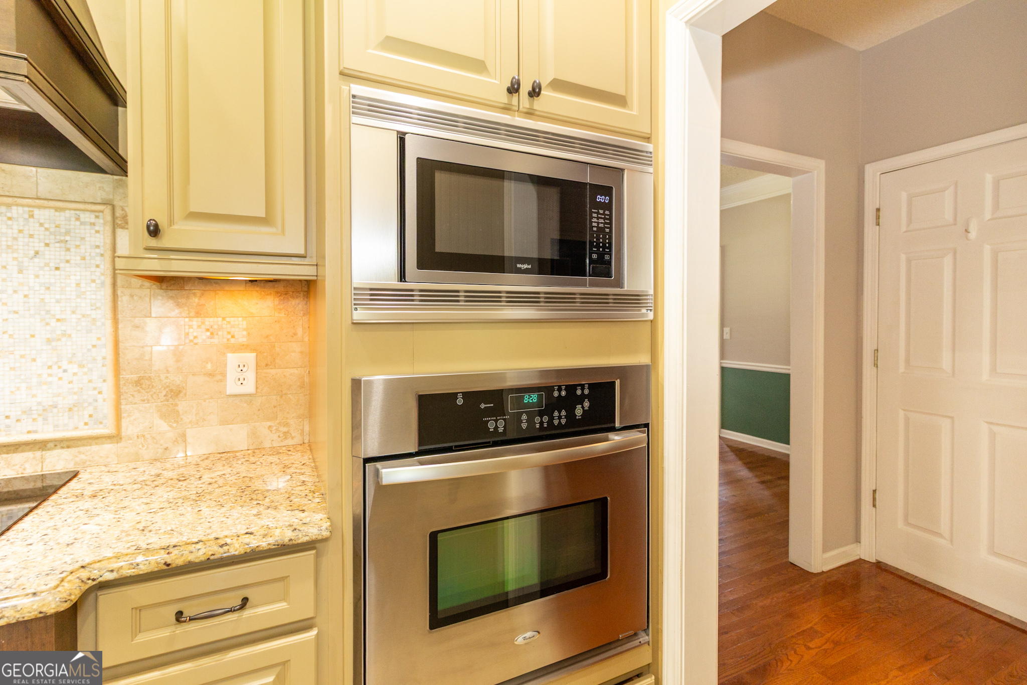 Fayetteville, Georgia 30215, United States, 4 Bedrooms Bedrooms, ,4 BathroomsBathrooms,Residential,Active,197070