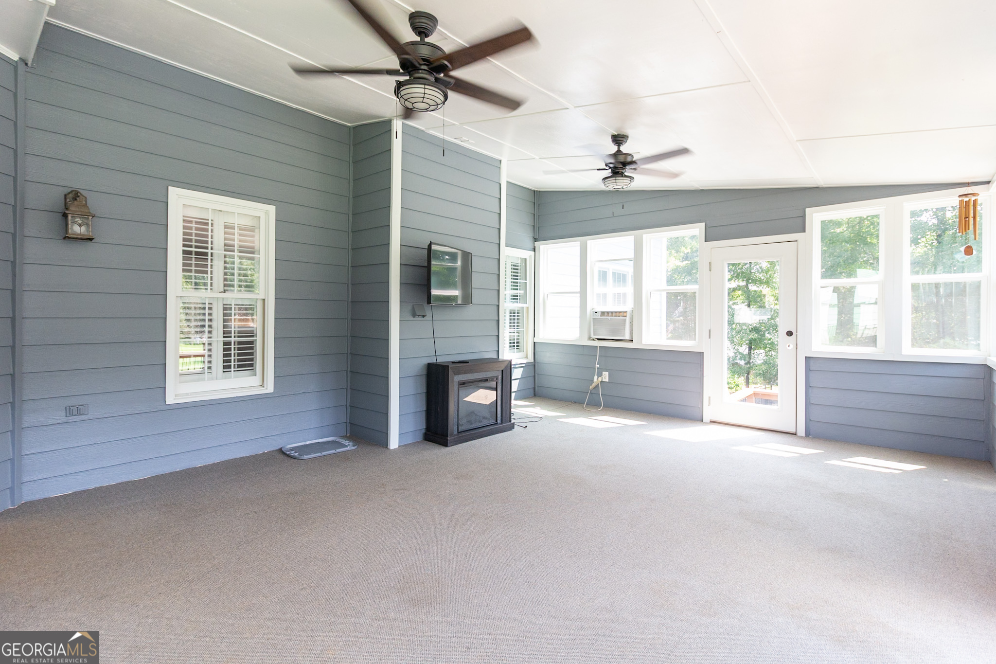 Fayetteville, Georgia 30215, United States, 4 Bedrooms Bedrooms, ,4 BathroomsBathrooms,Residential,Active,197070