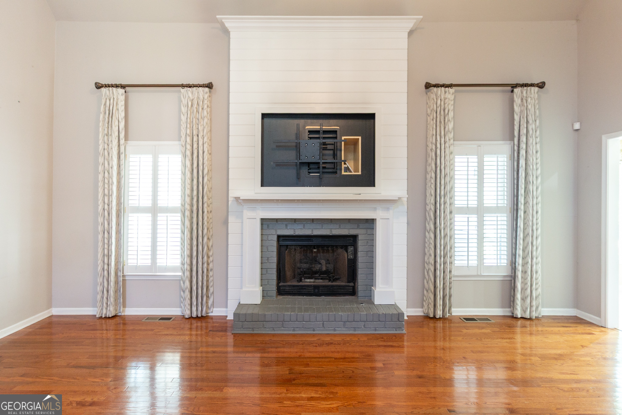 Fayetteville, Georgia 30215, United States, 4 Bedrooms Bedrooms, ,4 BathroomsBathrooms,Residential,Active,197070