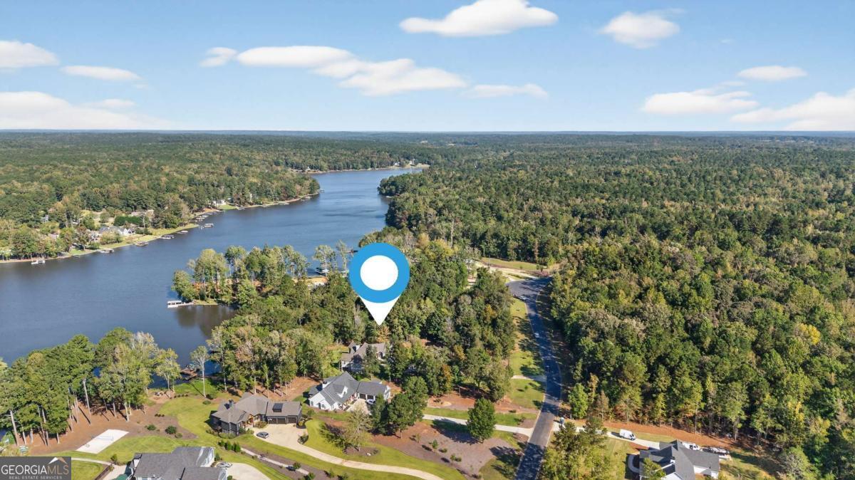 1230 Sailview DR
