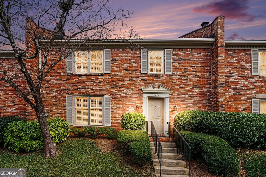 Photo of 1479 Leafview Road, Decatur, GA 30033 (MLS # 10703508)