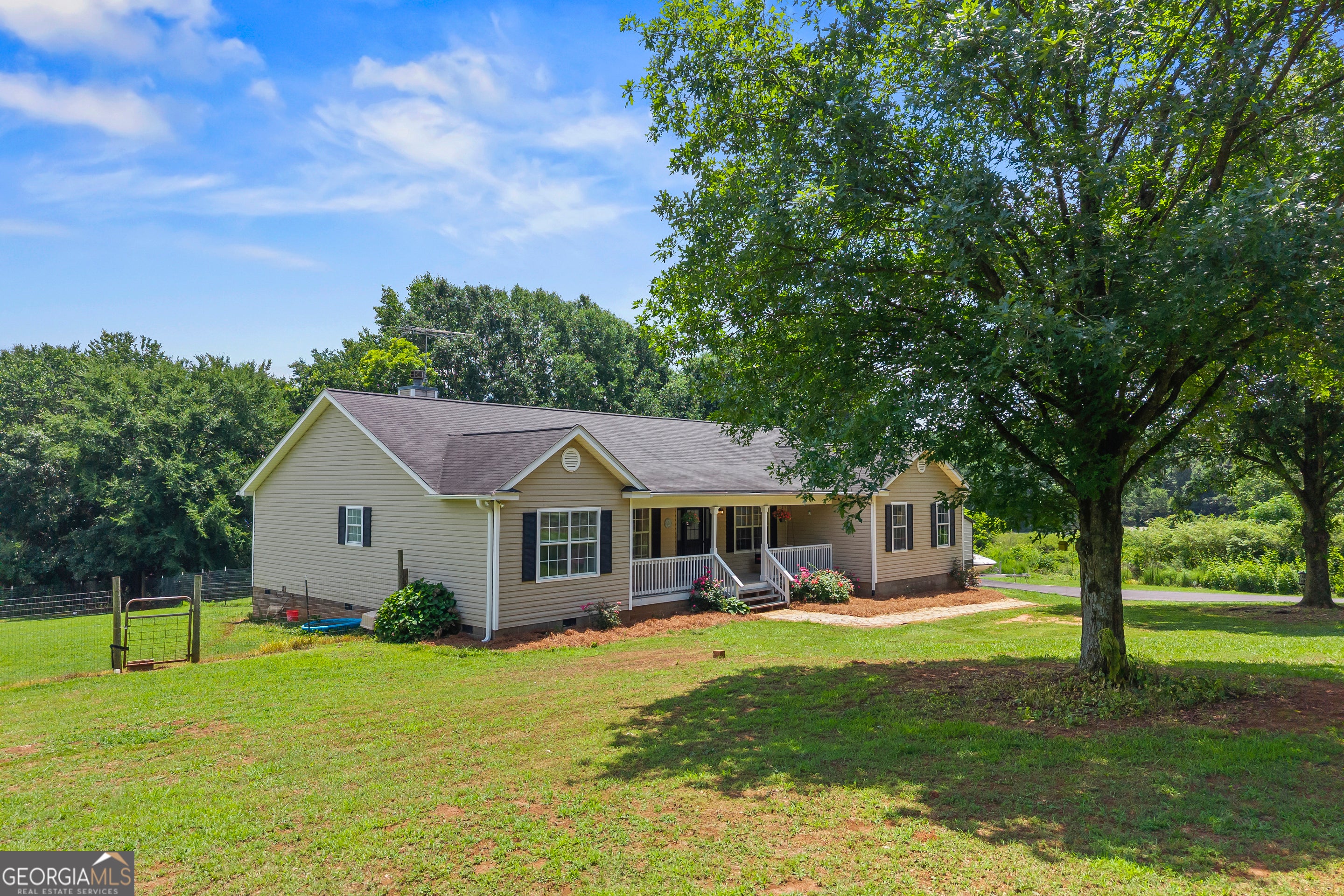 1649 Brays Lake RD