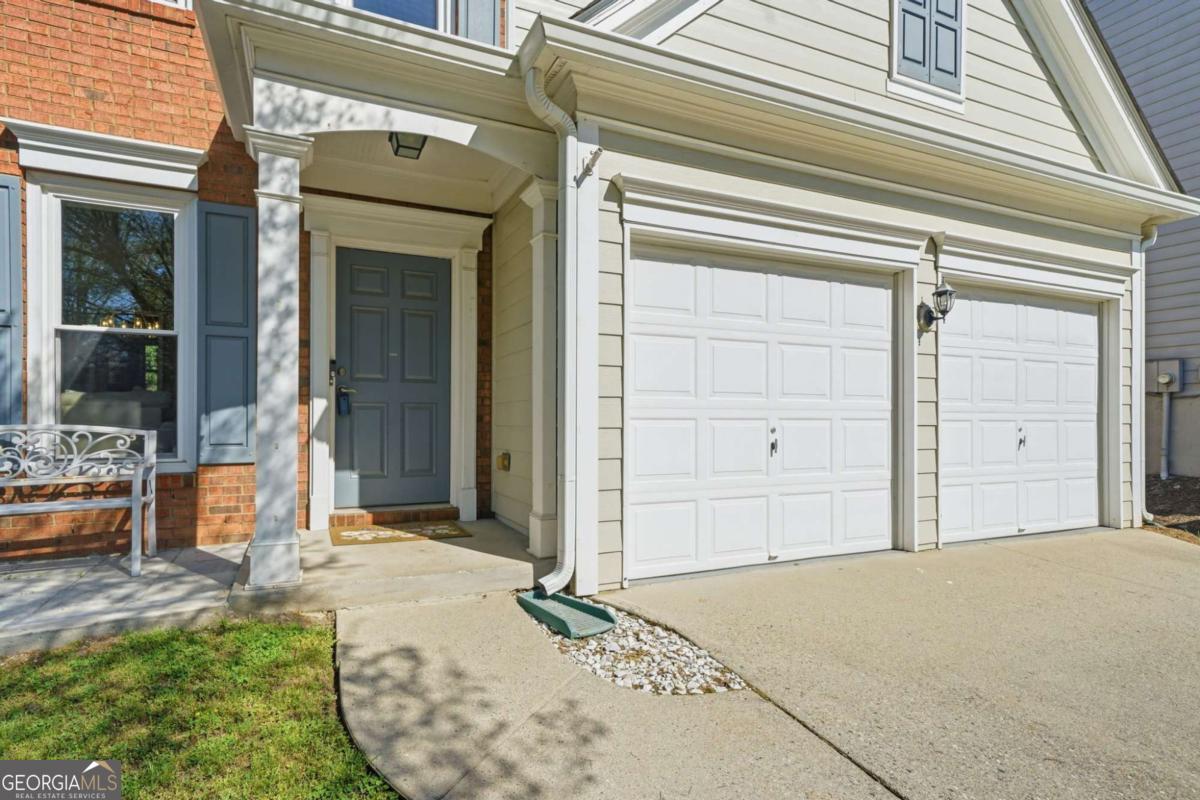 6160 Turfway DR