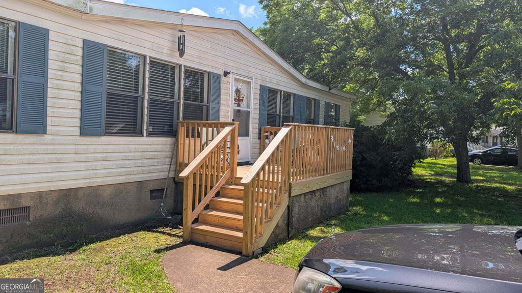 Photo of 604 Richmond Hill Parkway, Byron, GA 31008 (MLS # 10776123)