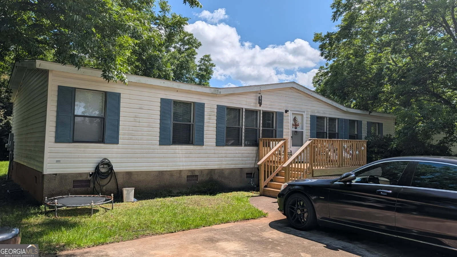 604 Richmond Hill Parkway