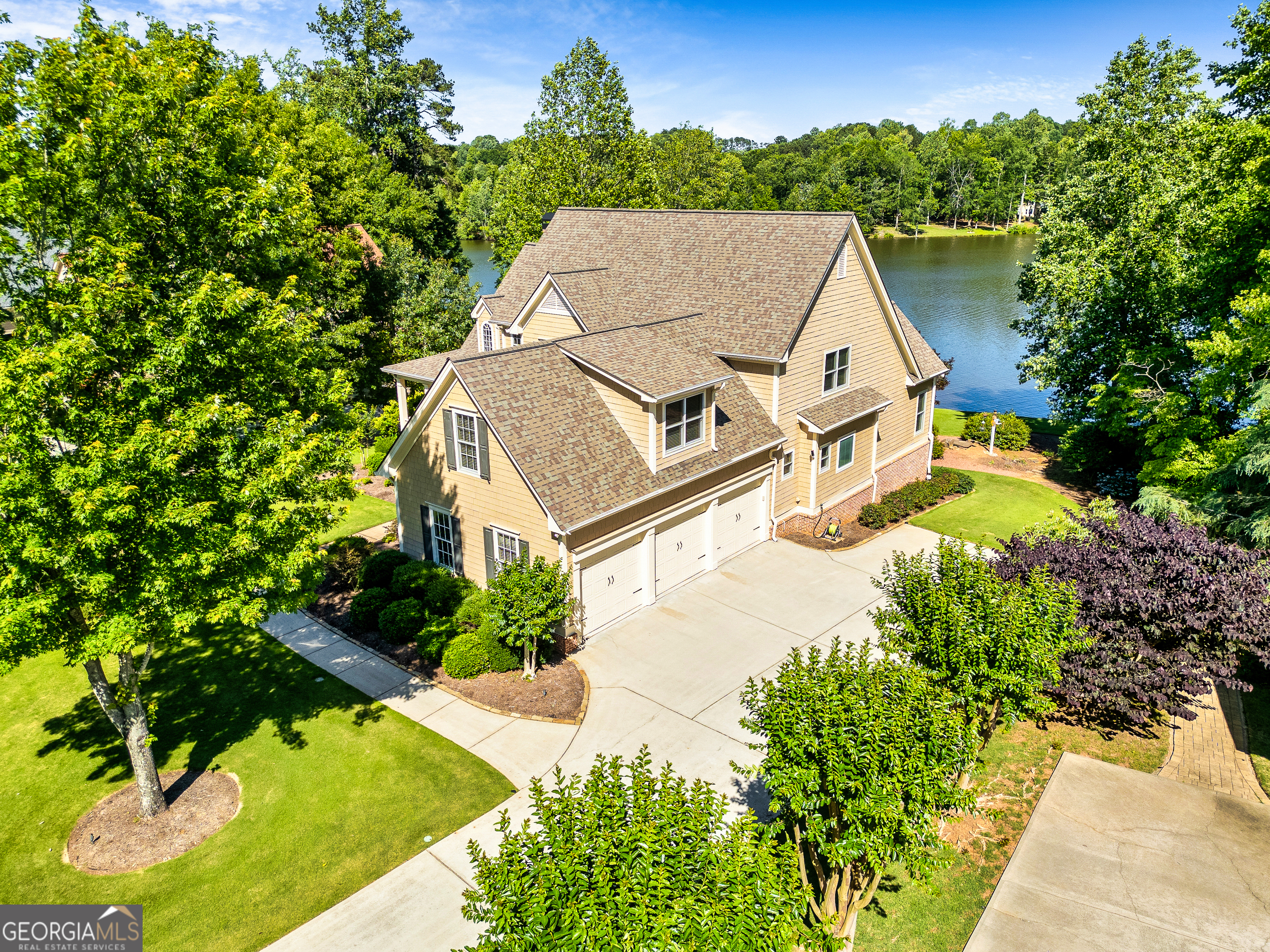 47 Lake Shore DR