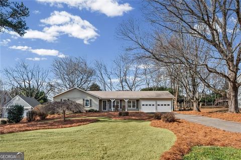 2620 Tritt LN NE Marietta GA 30062