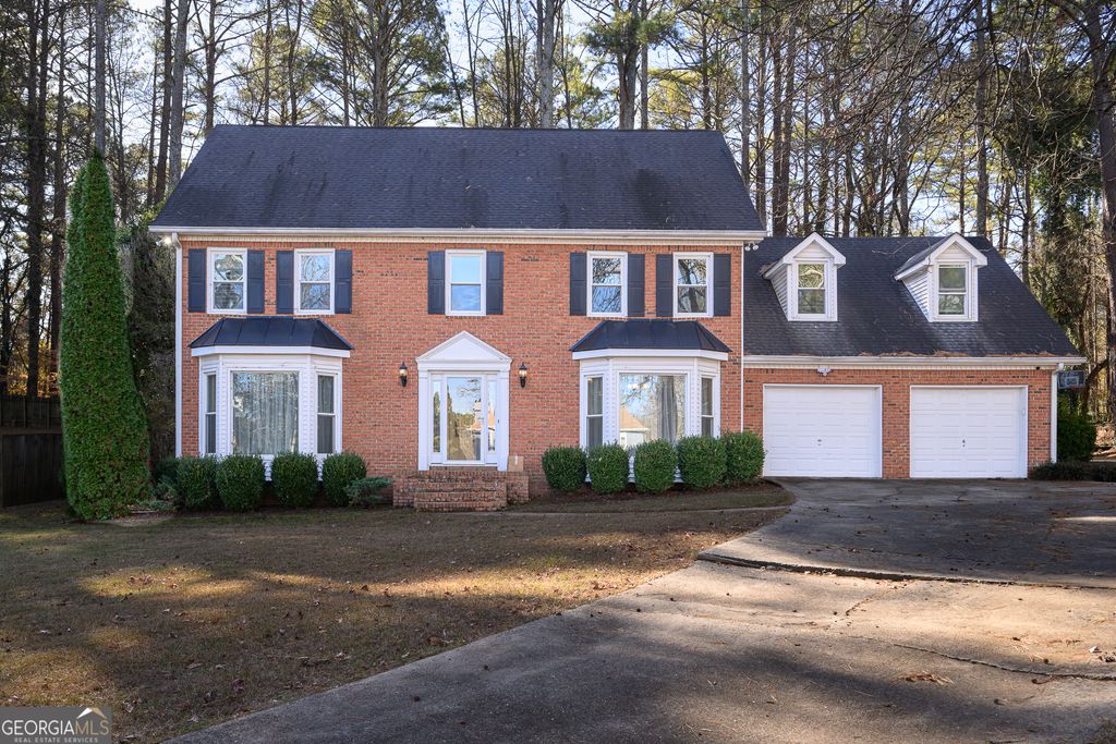 Photo of 151 Lakeside Drive NW, Kennesaw, GA 30144 (MLS # 10669860)