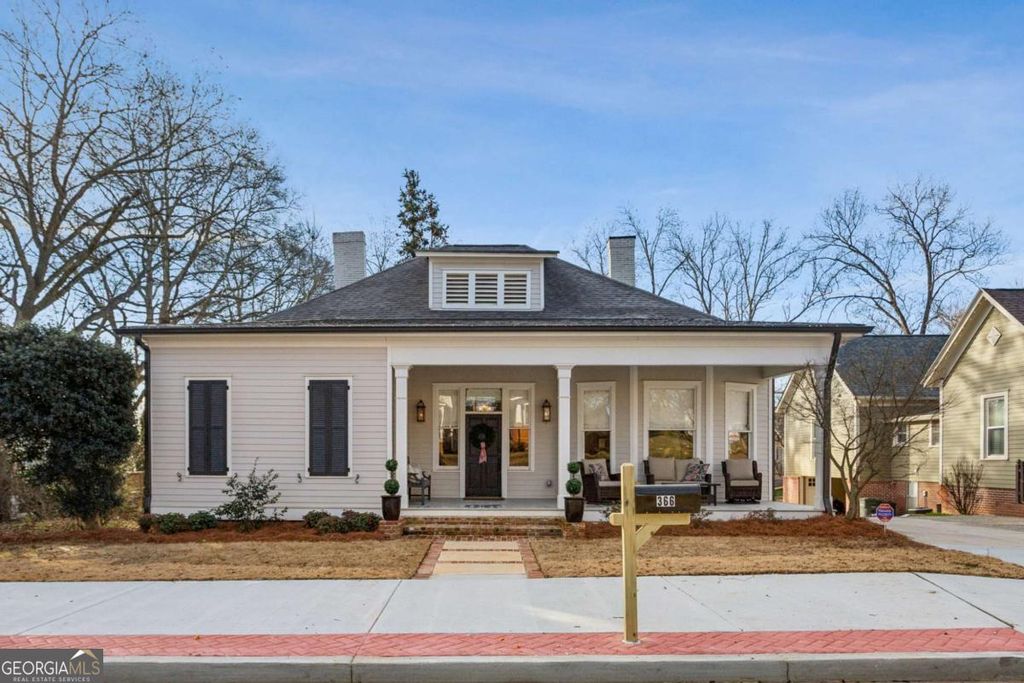 Photo of 366 East Dixie Avenue SE, Marietta, GA 30060 (MLS # 10715036)