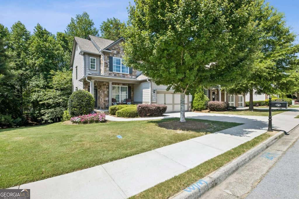 Photo of 6904 Big Sky Drive, Flowery Branch, GA 30542 (MLS # 10801709)