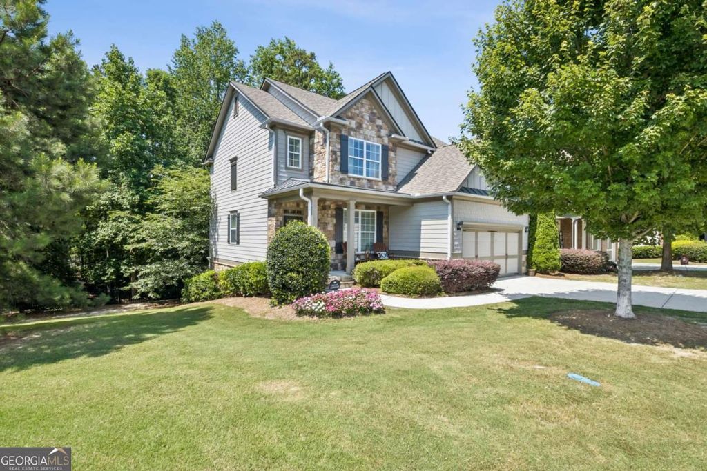 Photo of 6904 Big Sky Drive, Flowery Branch, GA 30542 (MLS # 10801709)