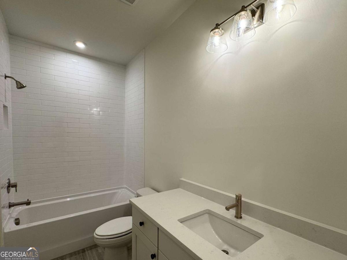 Chiswick - Residential