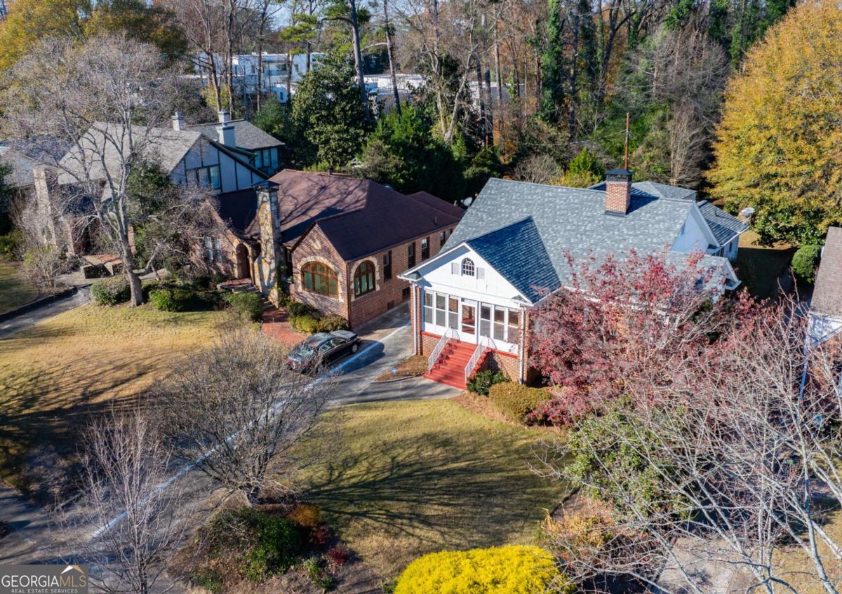 1366 Emory RD NE