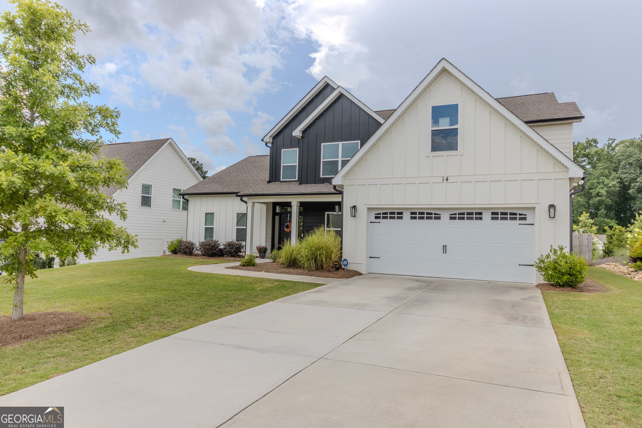 14 Dayton Way