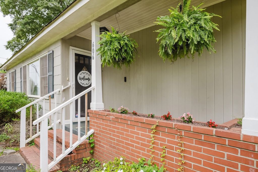 Photo of 606 Spencer Street, Barnesville, GA 30204 (MLS # 10775229)