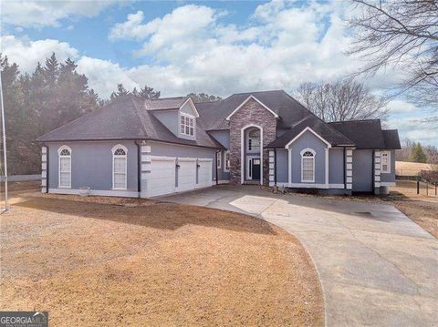 Photo of 170 Meadow Lakes Boulevard, Cedartown, GA 30125 (MLS # 10694465)