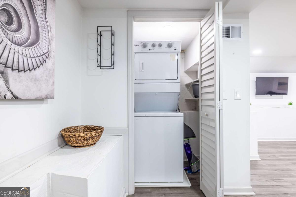 Forest Park - Residential Lease