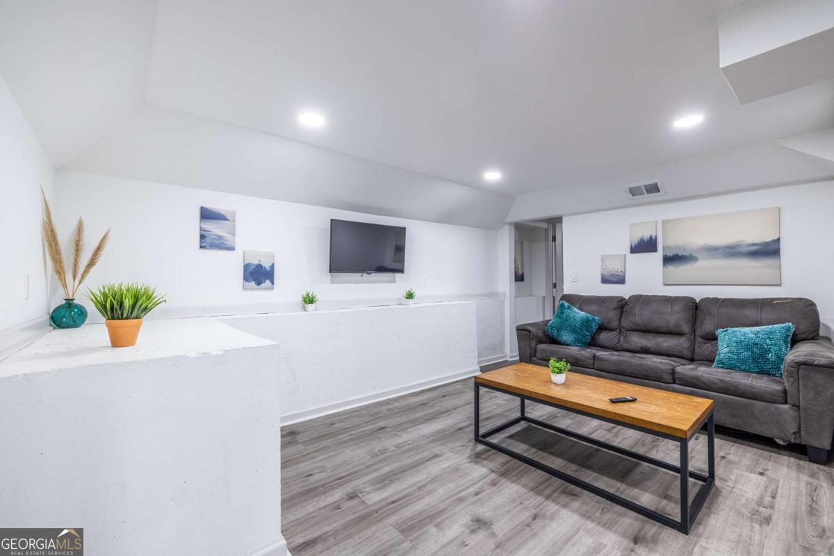 Forest Park - Residential Lease