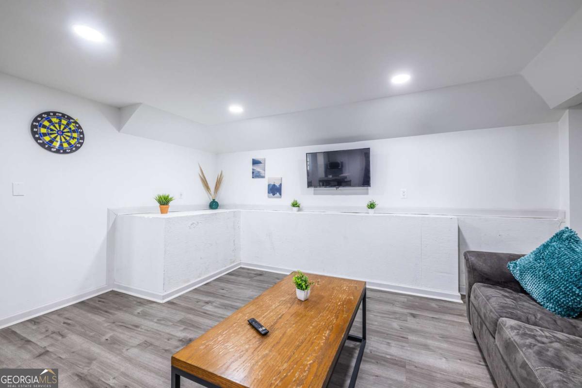 Forest Park - Residential Lease