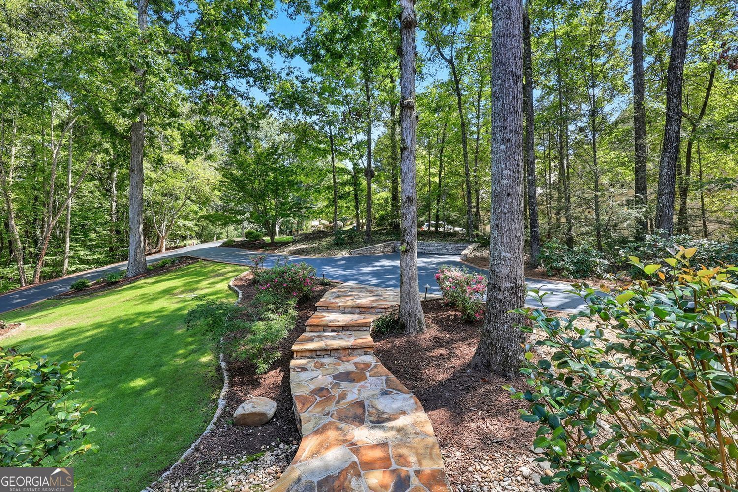 95 Ridgetop CT