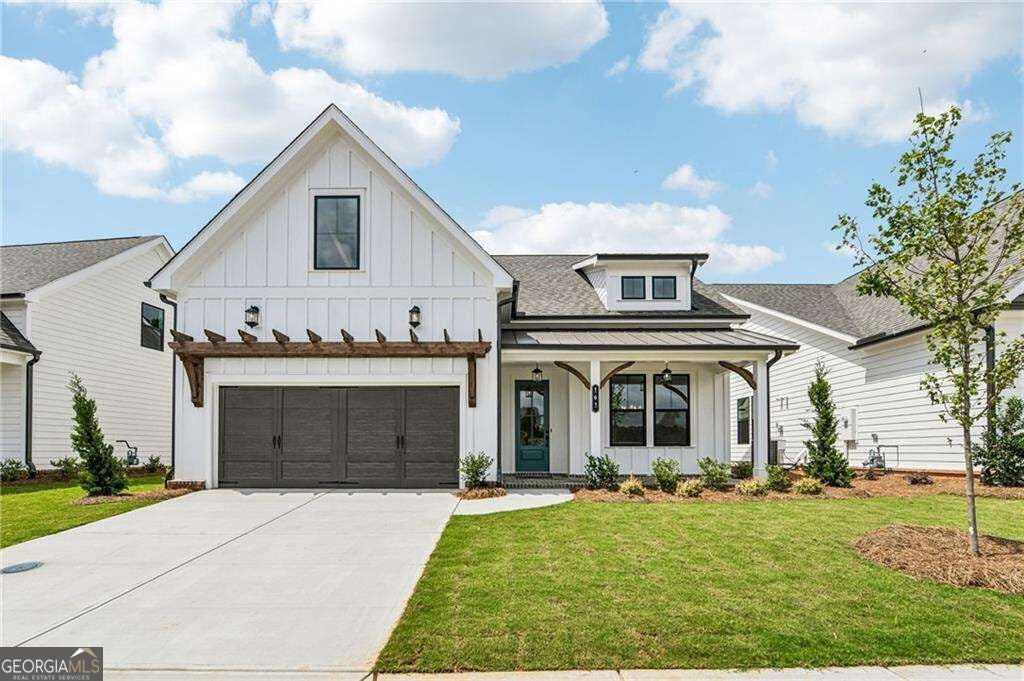 Photo of 161 High Point Drive, Hoschton, GA 30548 (MLS # 10868470)