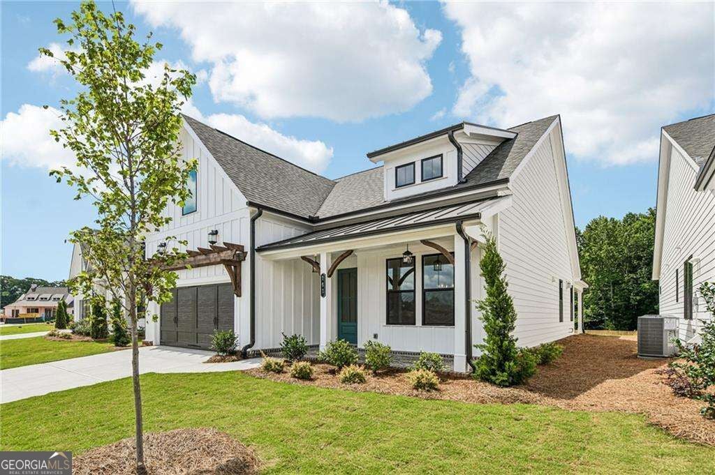Photo of 161 High Point Drive, Hoschton, GA 30548 (MLS # 10868470)