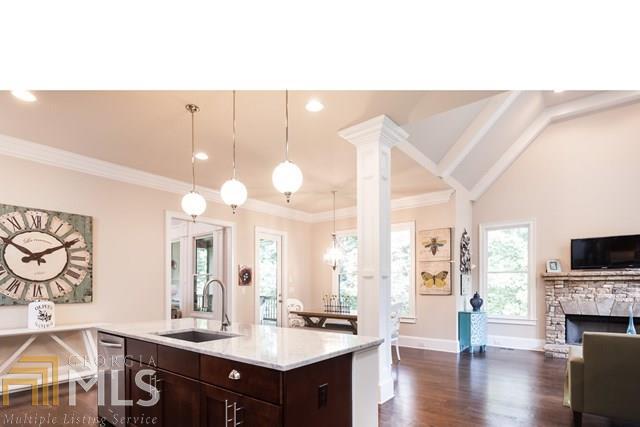 Tiffany Place - Residential