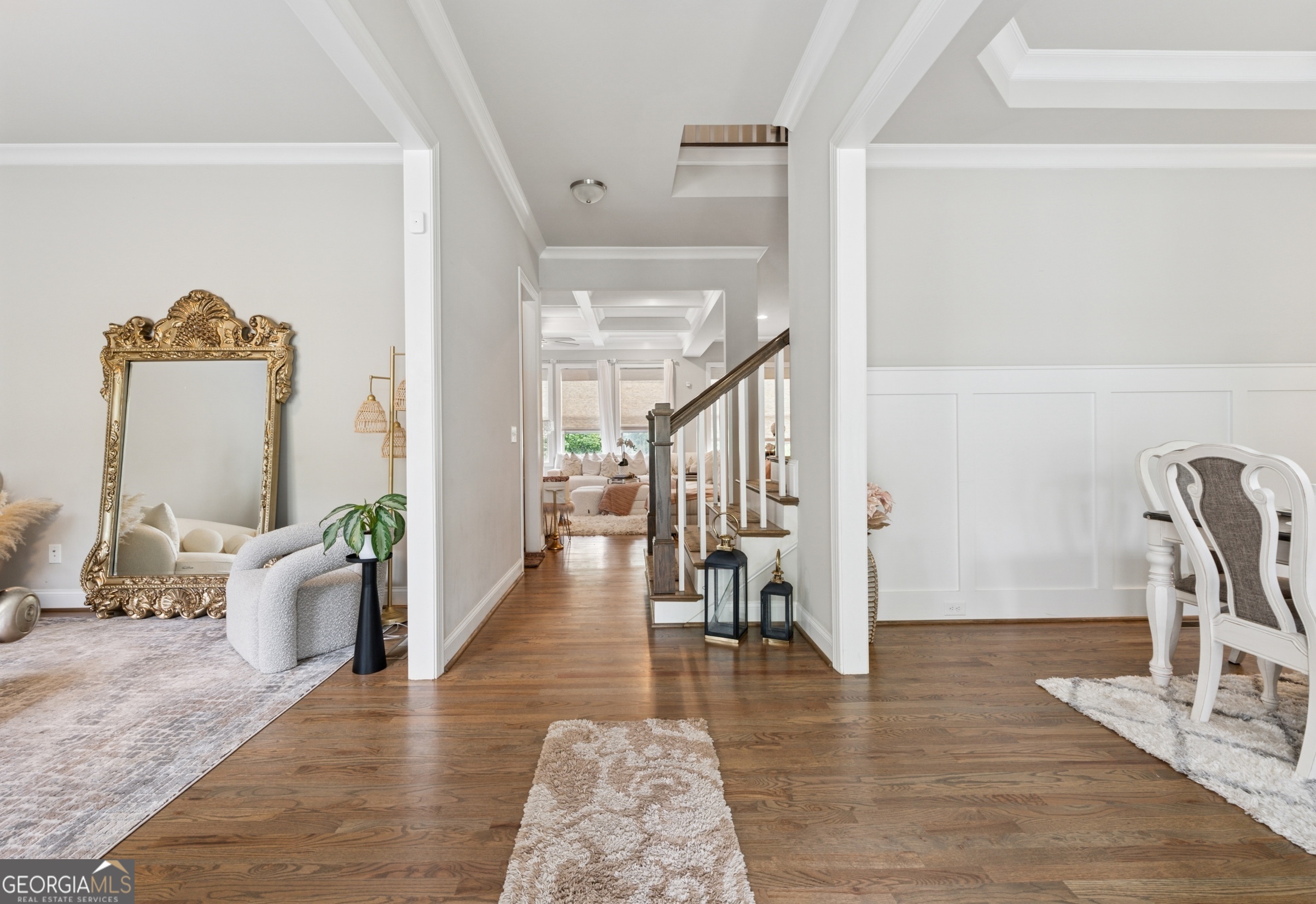 3998 Commodore DR