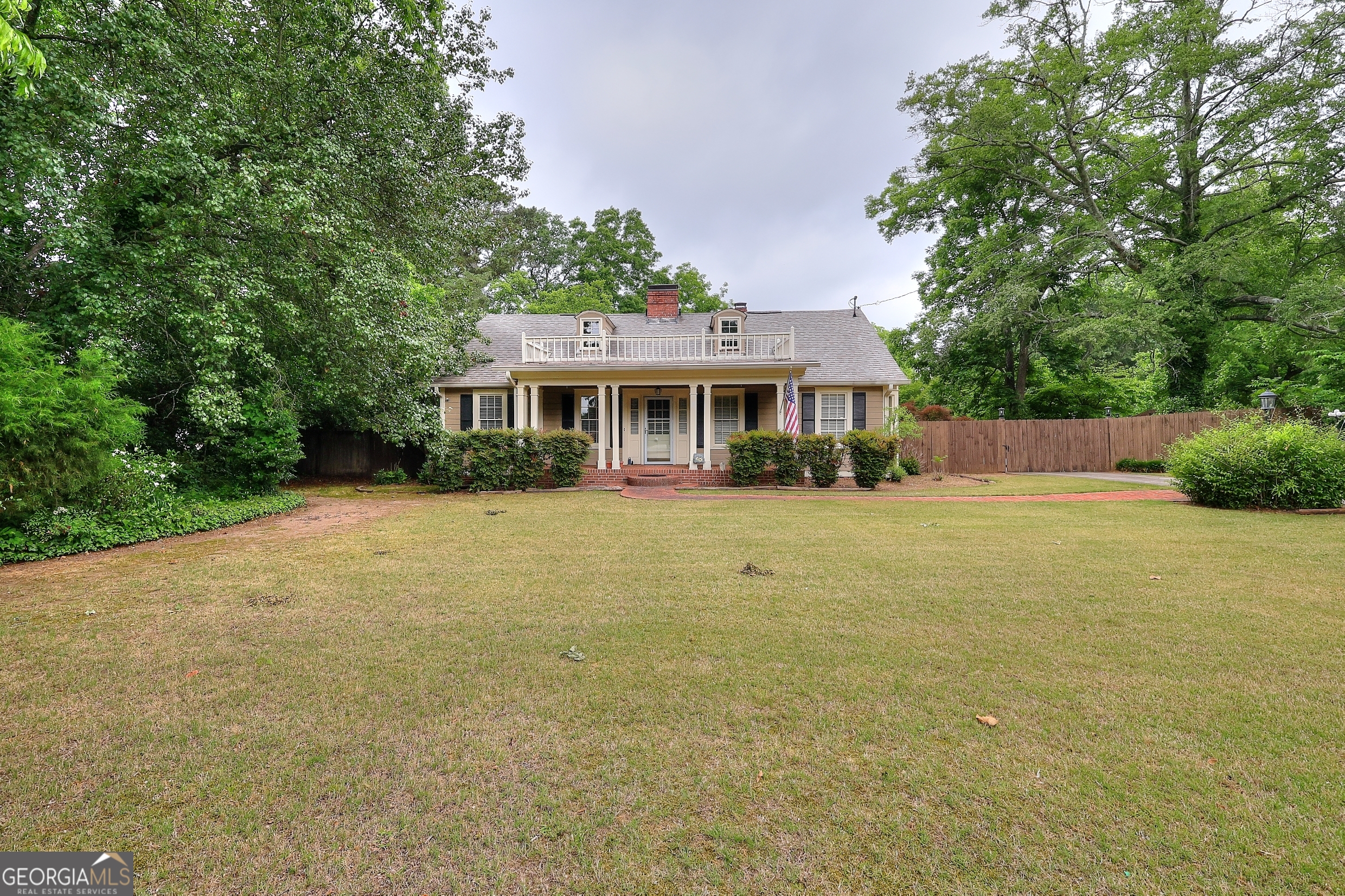 317 N Cherokee RD
