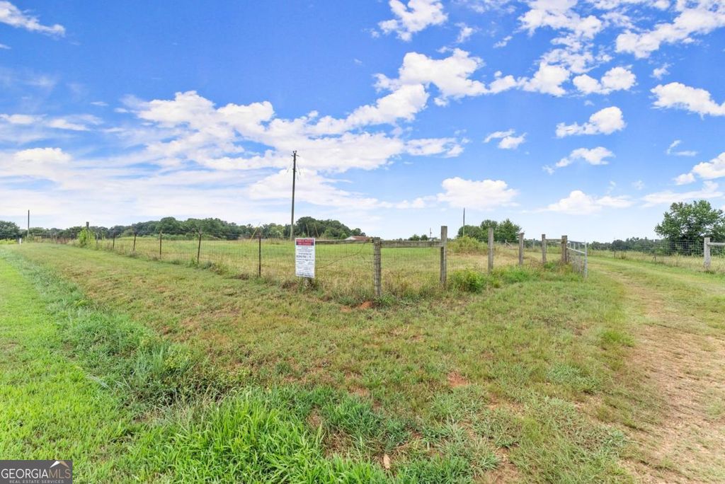 Photo of 0 Jot Em Down Road #TRACT 2, Danielsville, GA 30633 (MLS # 10678994)