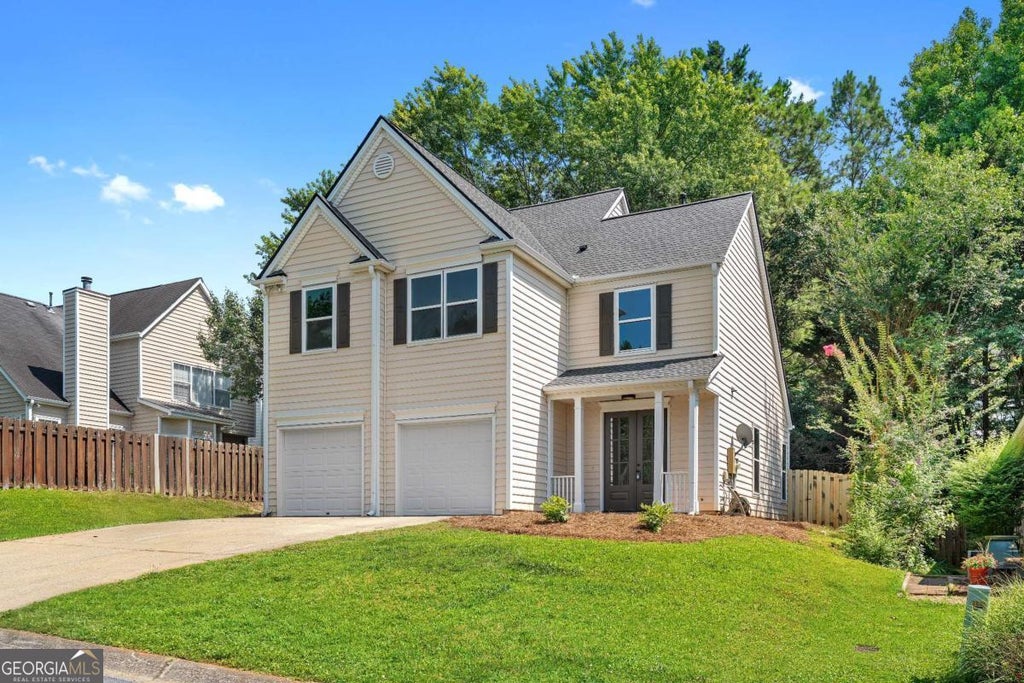 Photo of 2003 Crestview Way, Woodstock, GA 30188 (MLS # 10795214)