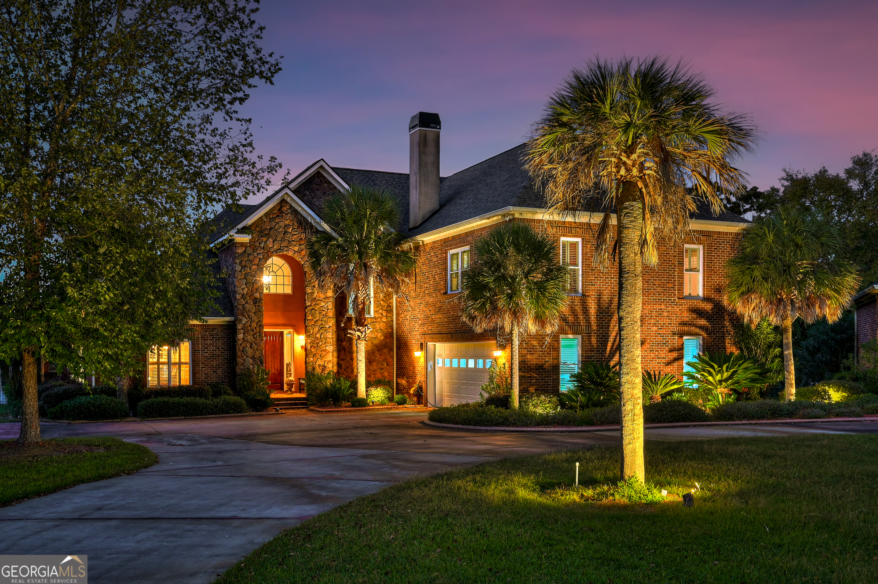 5355 Magnolia DR
