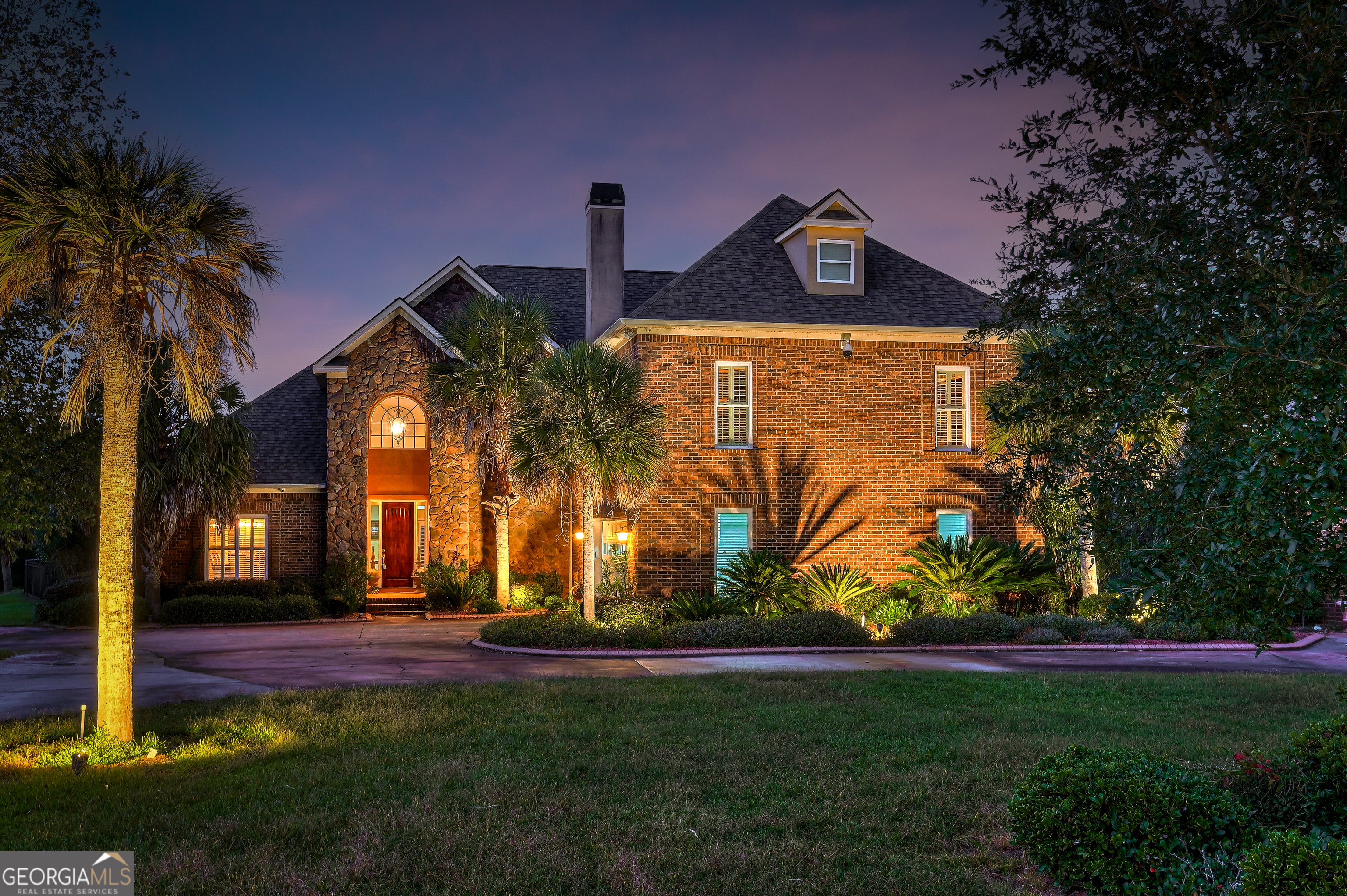 5355 Magnolia DR