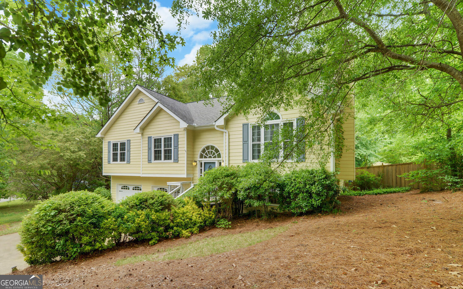 6525 Remington DR