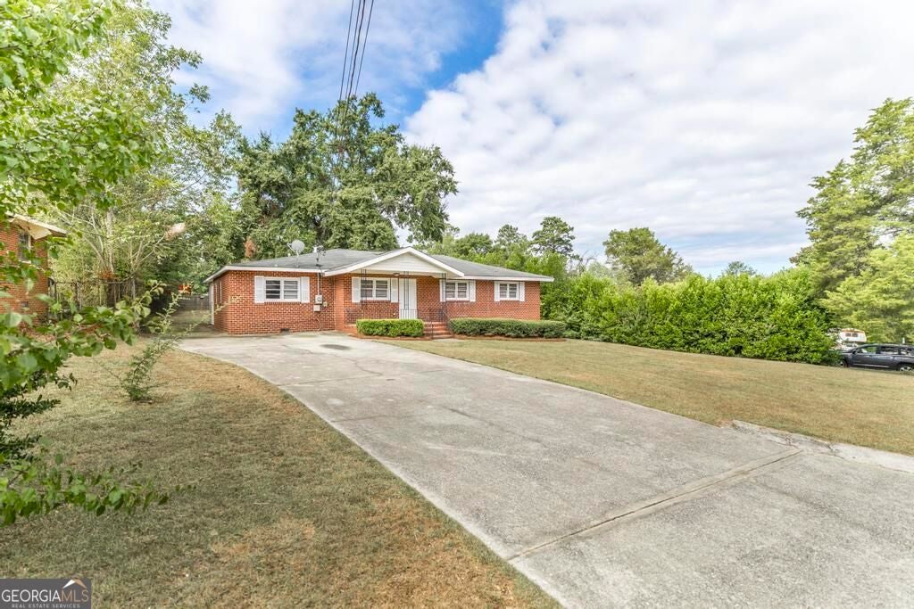 Photo of 1662 Downing Circle, Macon, GA 31206 (MLS # 10850263)