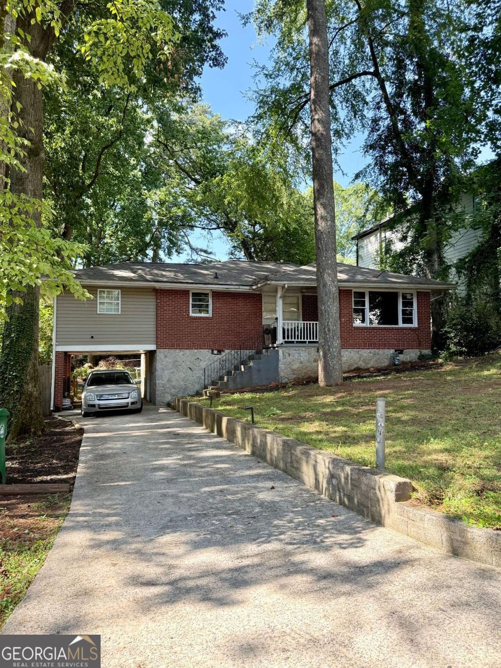 Photo of 2889 Joyce Avenue, Decatur, GA 30032 (MLS # 10808361)