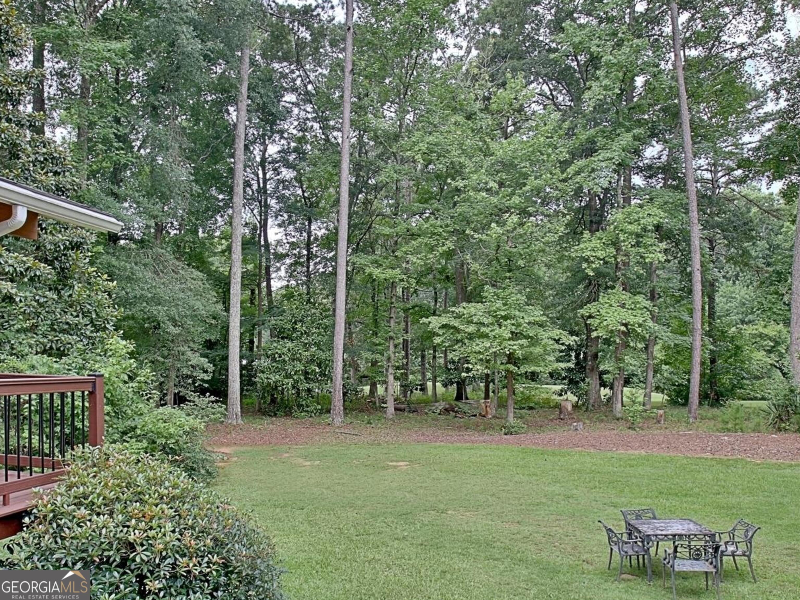 626 Golf View DR