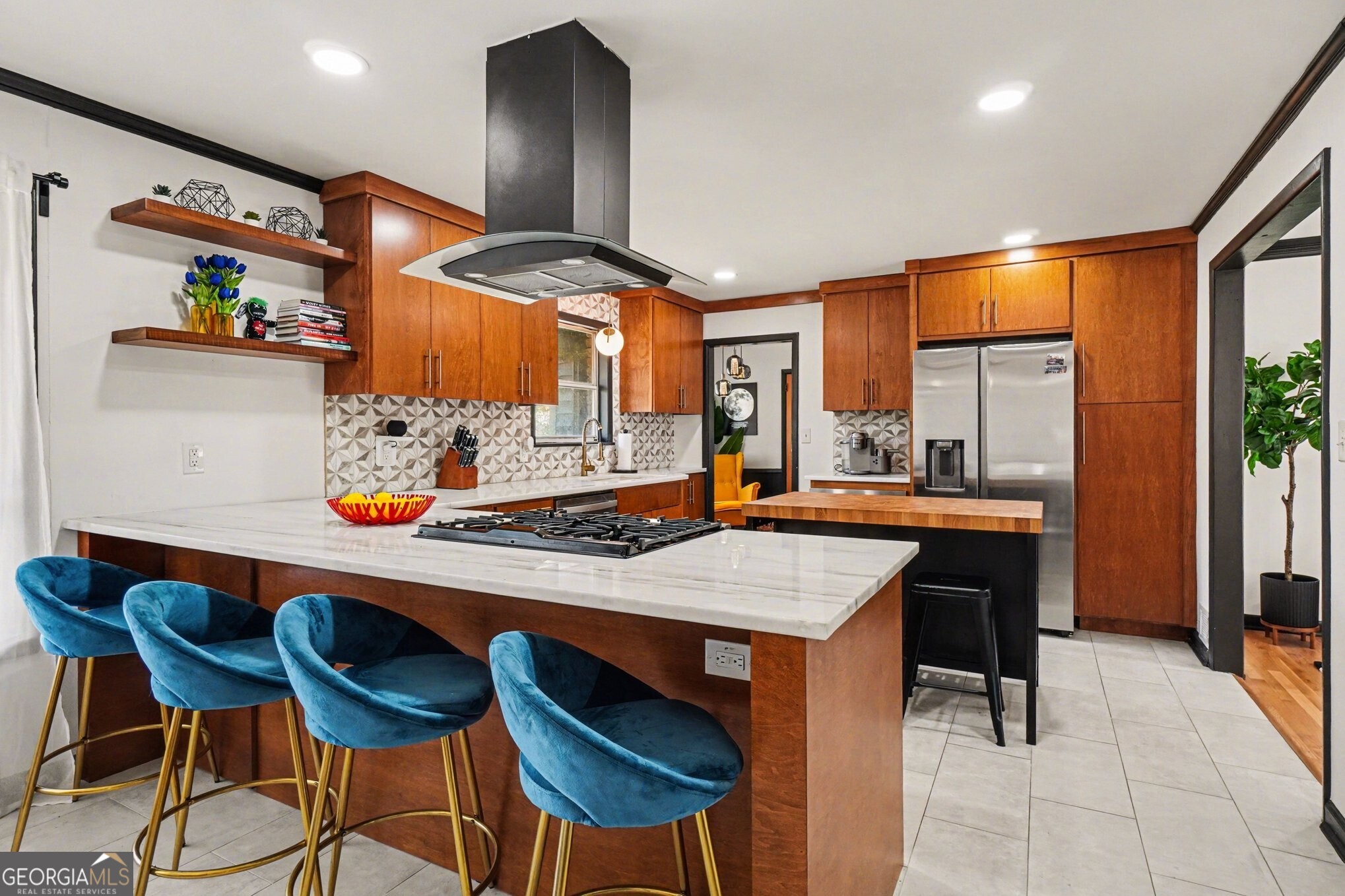 4233 Palm Springs DR