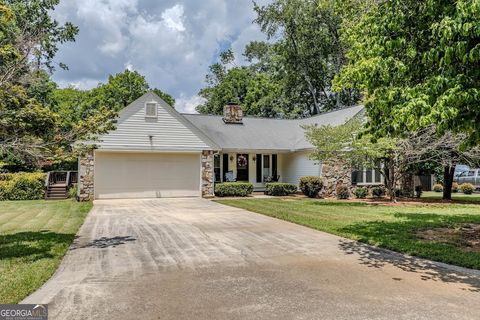 Photo of 9 Heather Road SE, Rome, GA 30161 (MLS # 10562096)