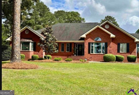 Photo for 102 OAKATEE COURT CTS