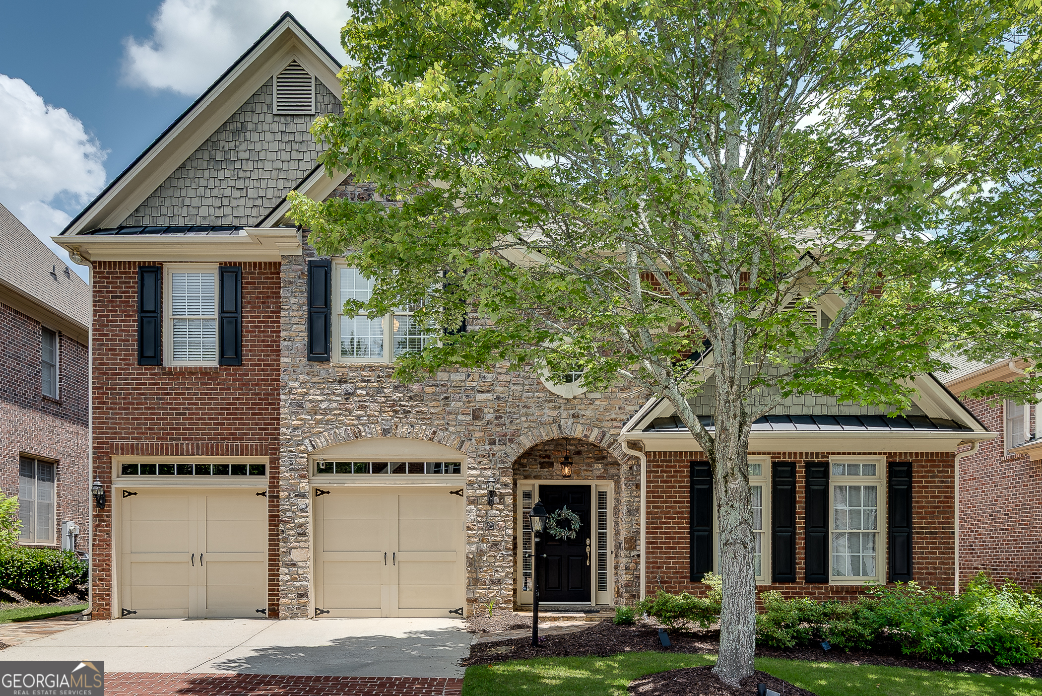 255 Wembley CIR