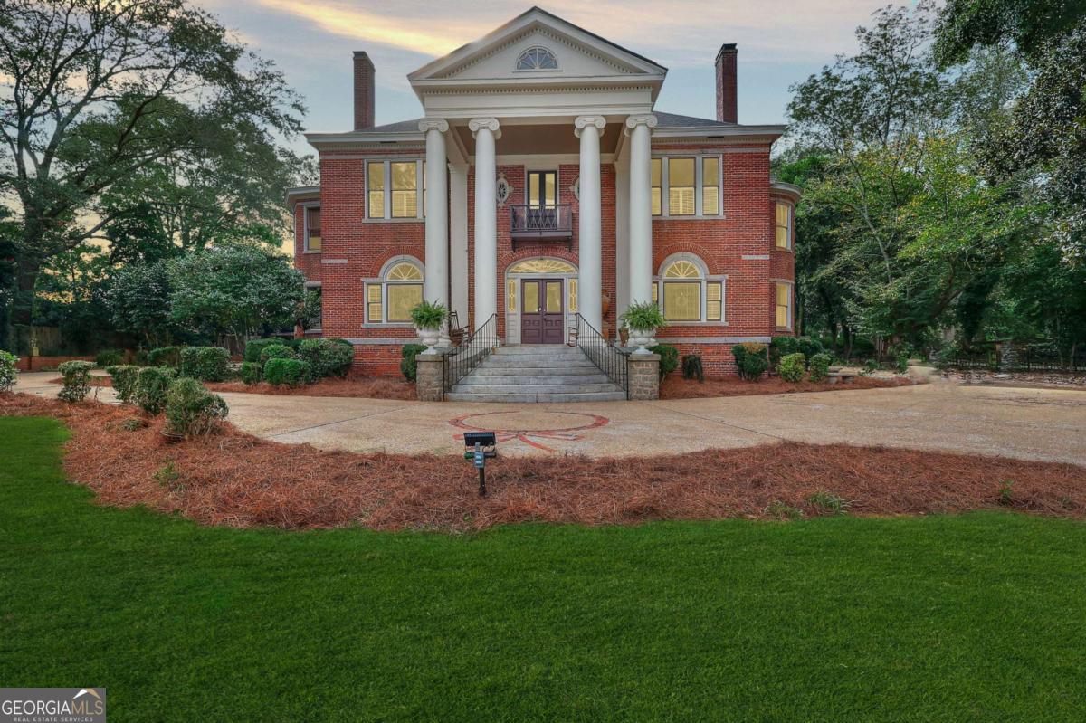 2204 Monticello ST SW