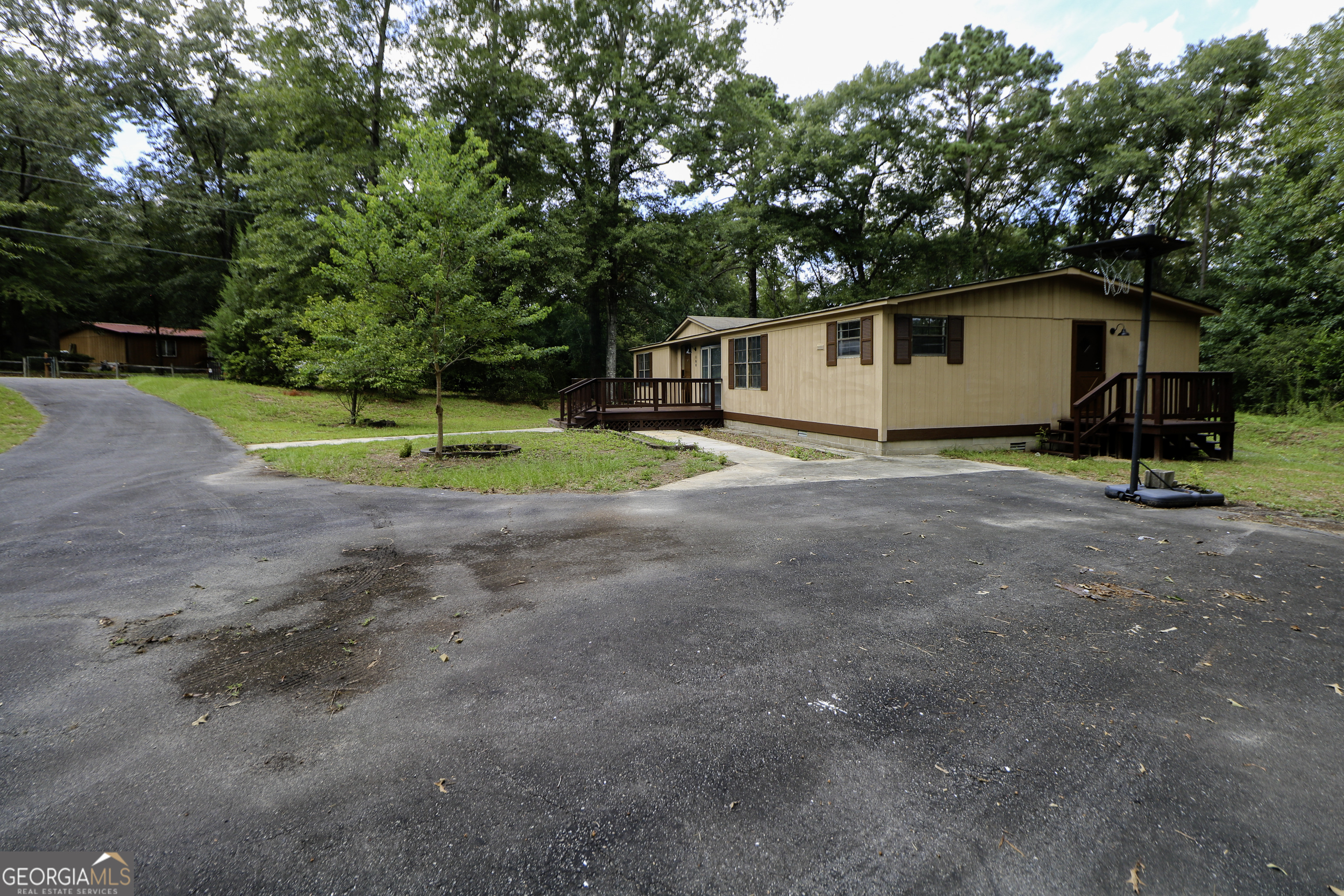 108 Jessica DR