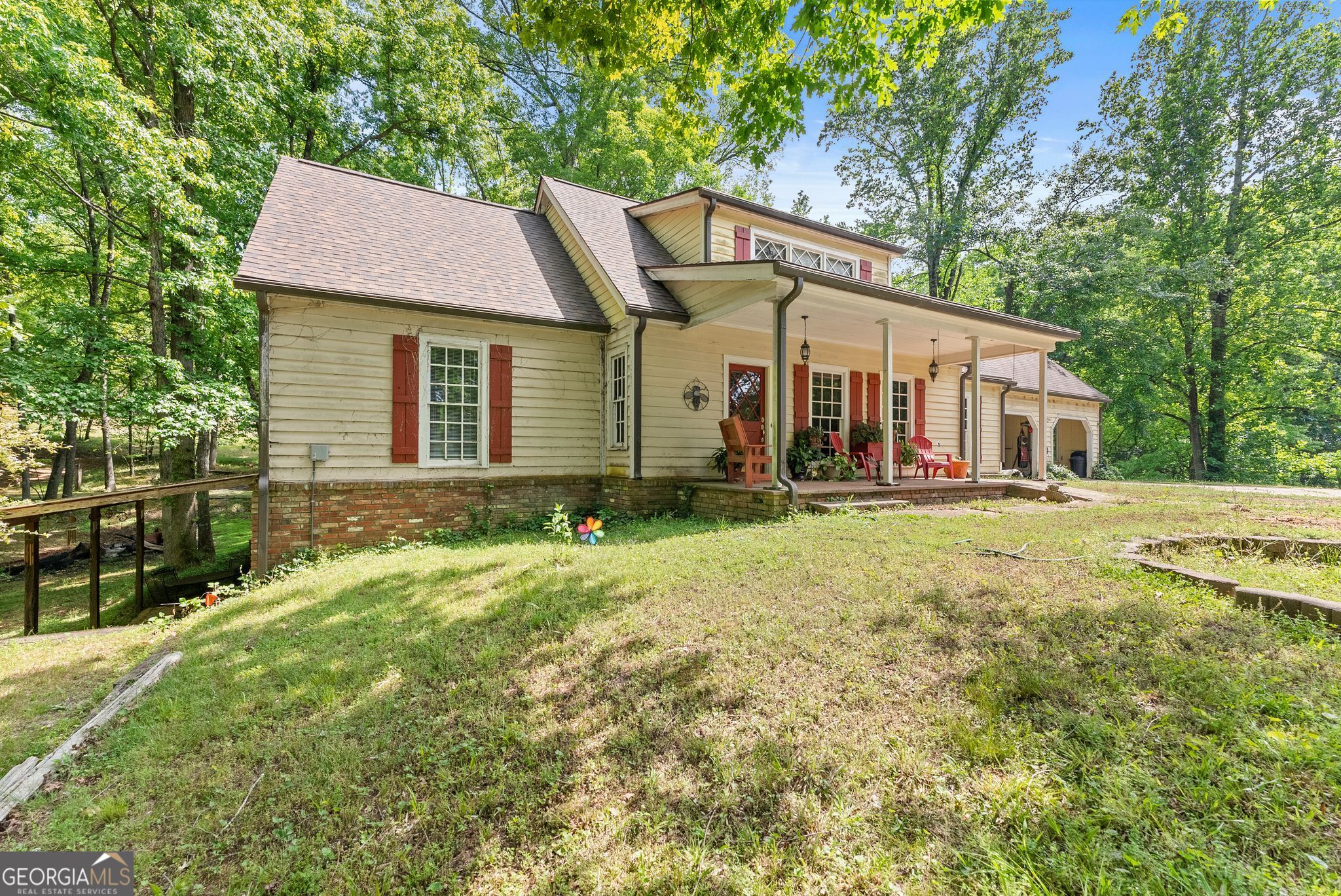 5141 Strickland RD