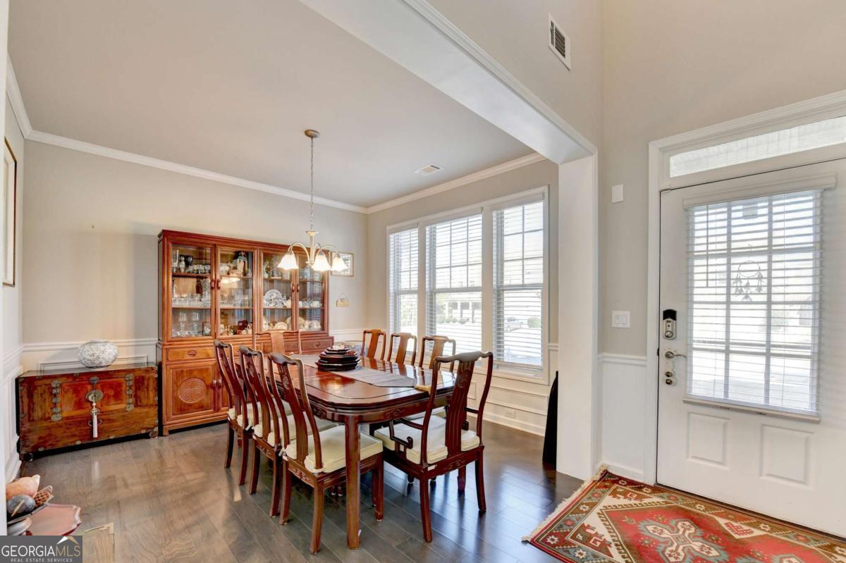 1909 Lakeview Bend WAY