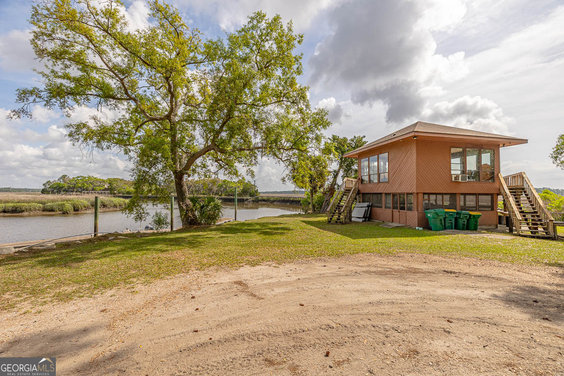 LOT 8 W Black Island RD SE