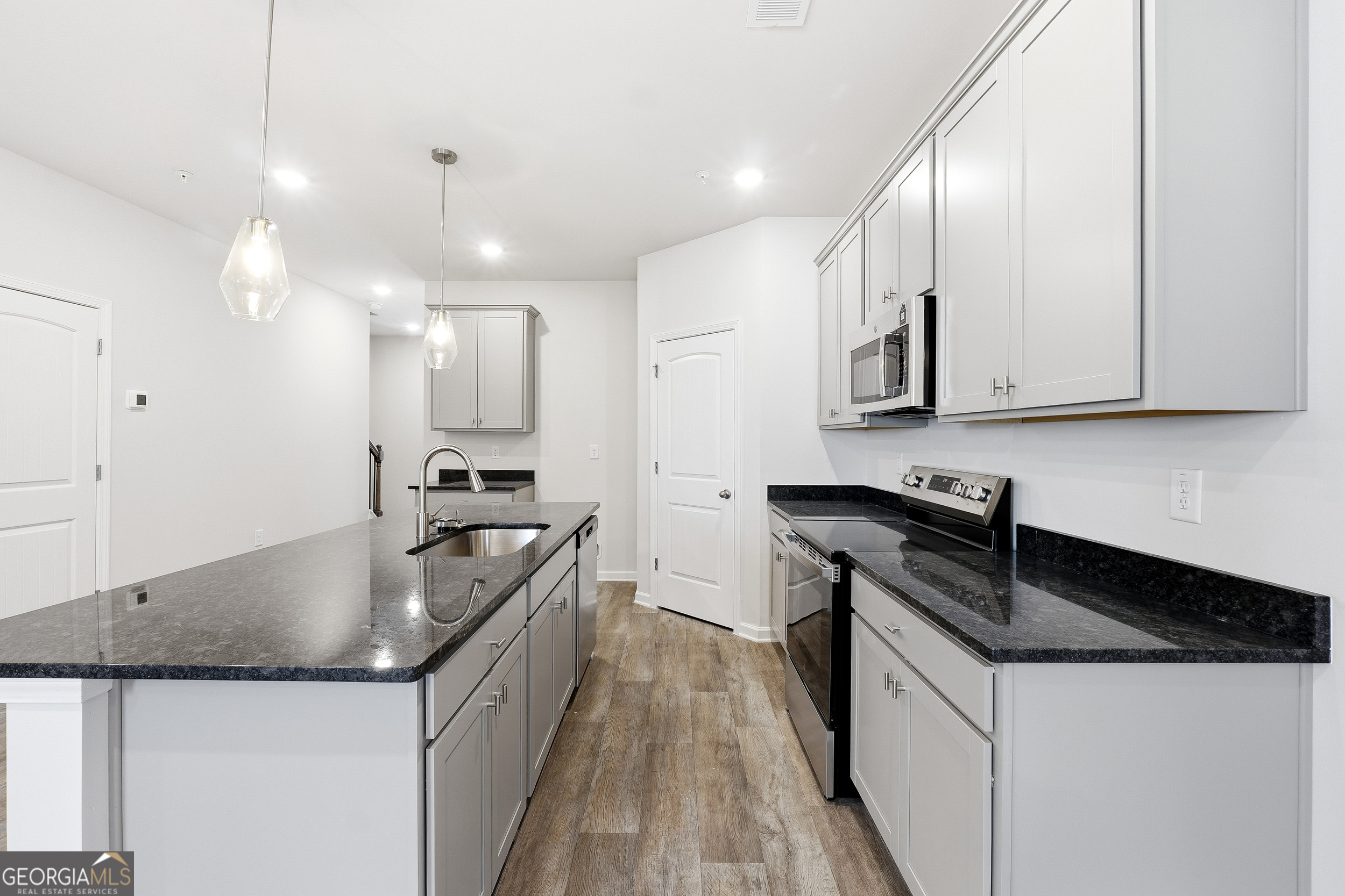 8371 Columbia CT LOT 10