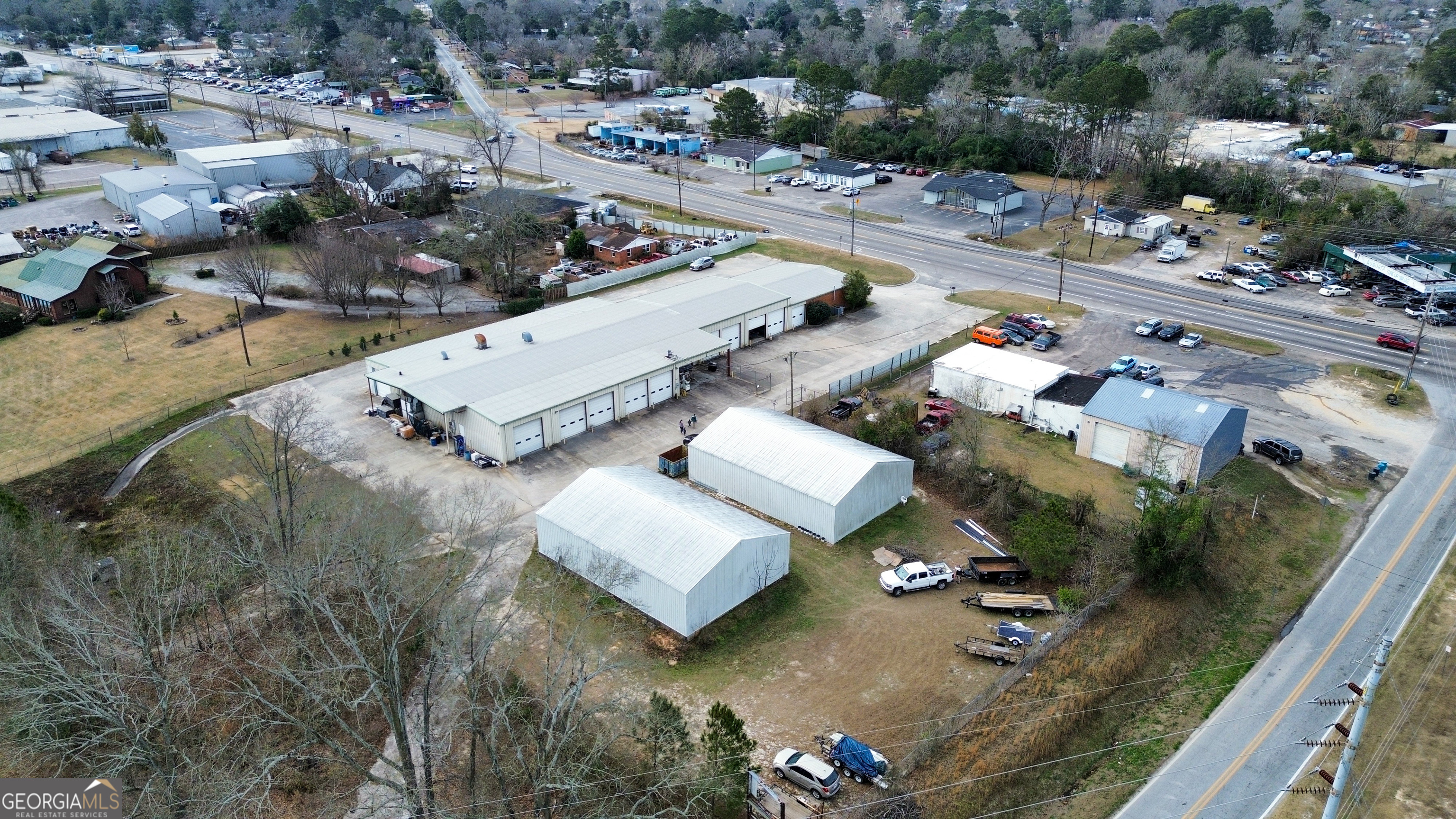 2702 Mike Padgett HWY